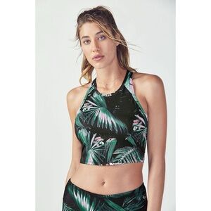 Cara Fabletics set top xs bottoms small #129